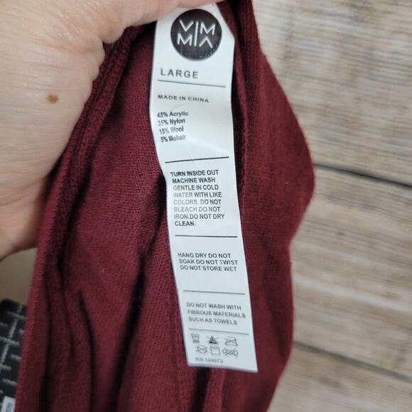 NWT Vimmia Shavasana Reversible Sweater Color Burgundy Red Size Large - Picture 5 of 7